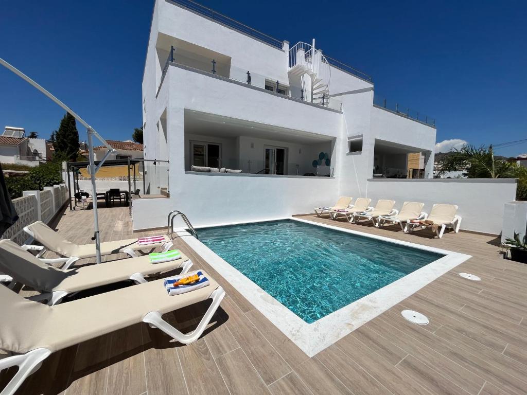 Nerja Paradise Rentals - Villa Concha Blanca