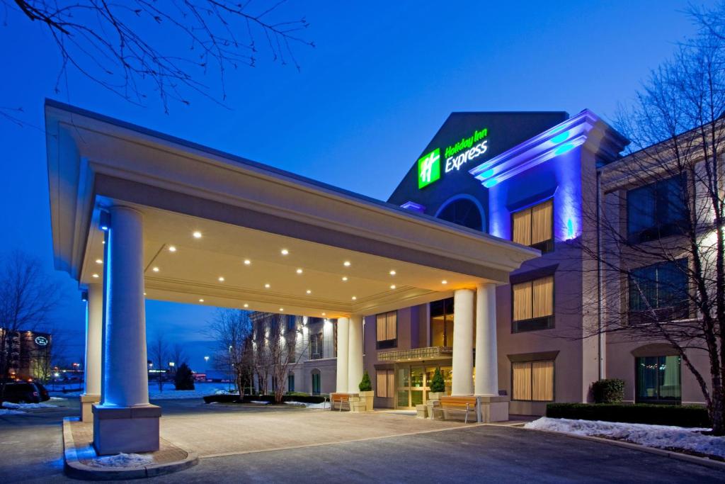 Holiday Inn Express Hotel & Suites Hagerstown, an IHG Hotel