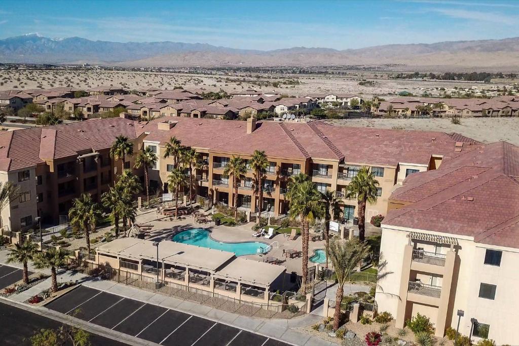 Courtyard Palm Desert