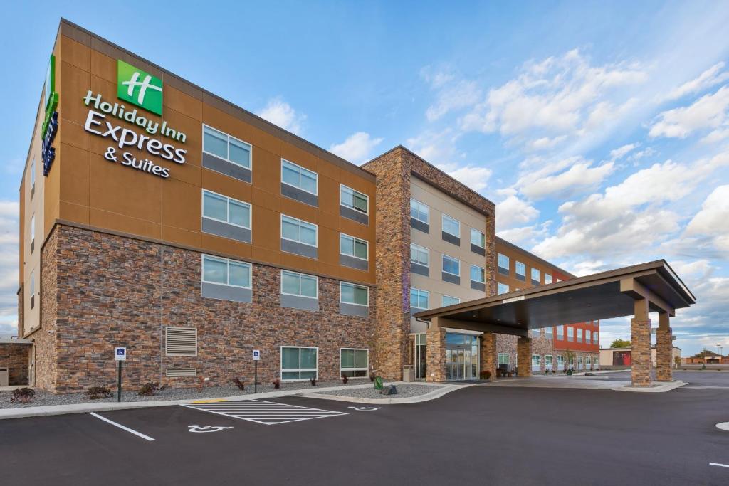 Holiday Inn Express- Eau Claire West I-94, an IHG Hotel