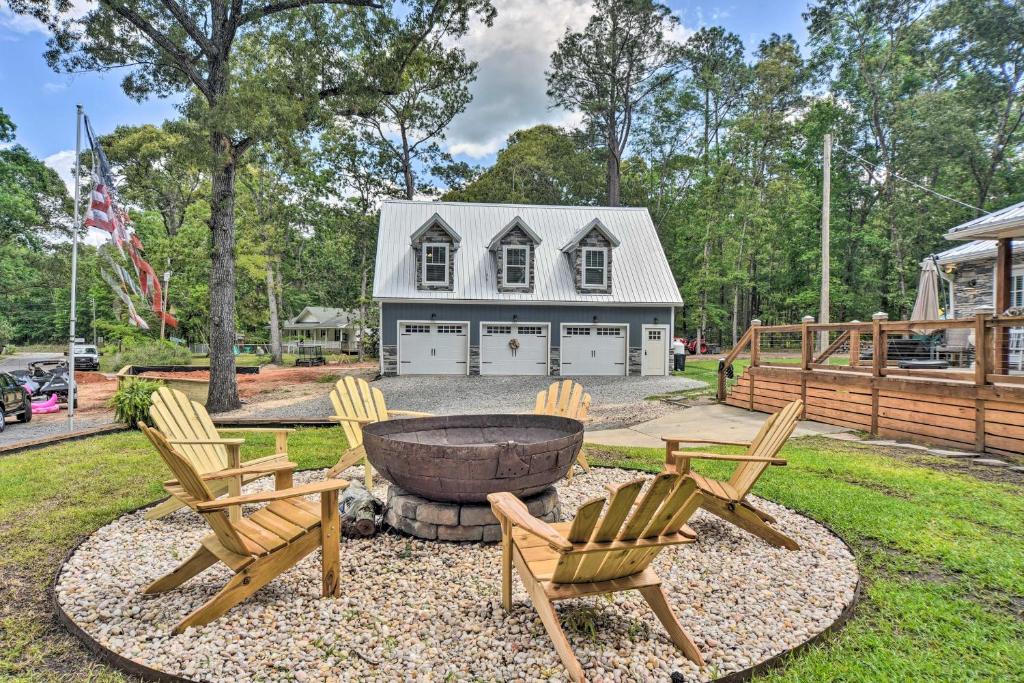 Charming Lake Marion Getaway Near Outdoor Fun