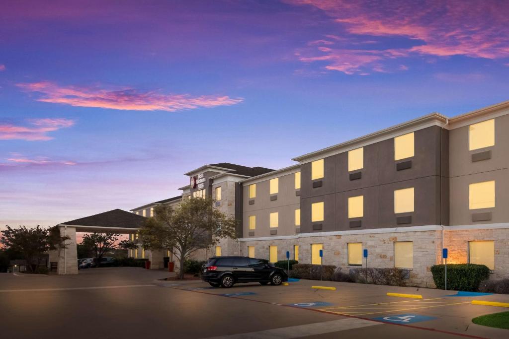 Best Western Plus Killeen/Fort Hood Hotel & Suites