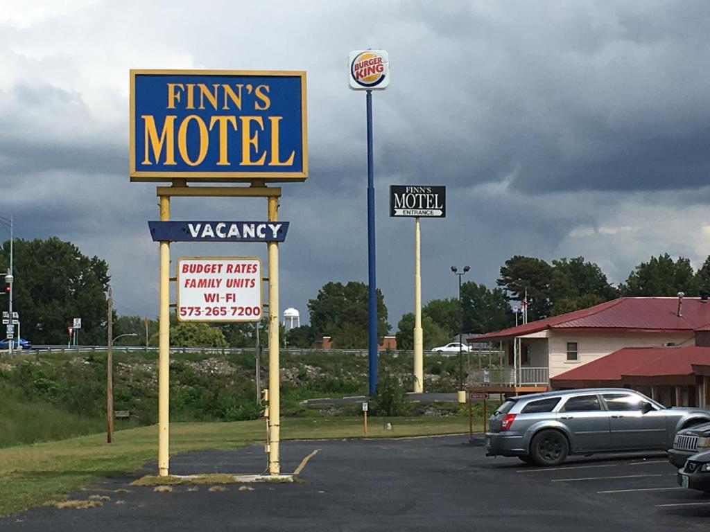 Finn's Motel