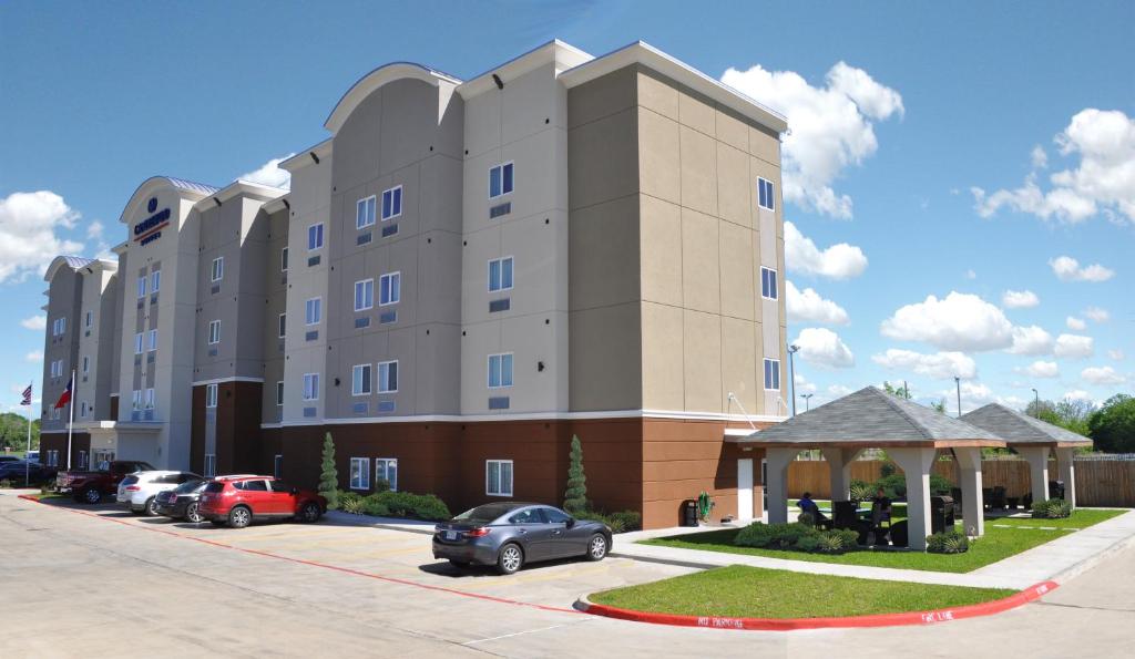 Candlewood Suites Bay City, an IHG Hotel